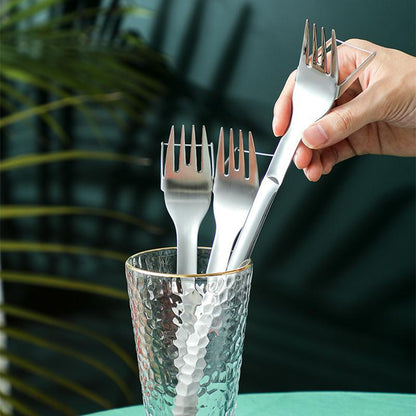 2-in-1 fruit cutting fork - ideal for watermelon