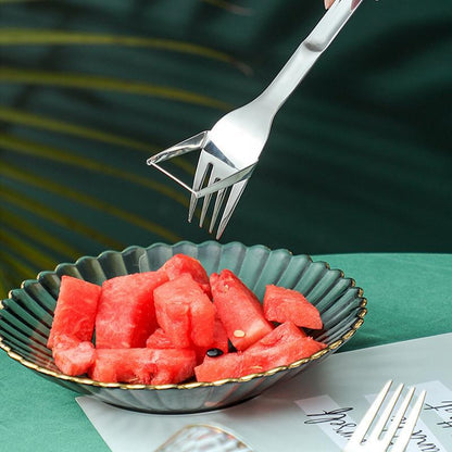 2-in-1 fruit cutting fork - ideal for watermelon