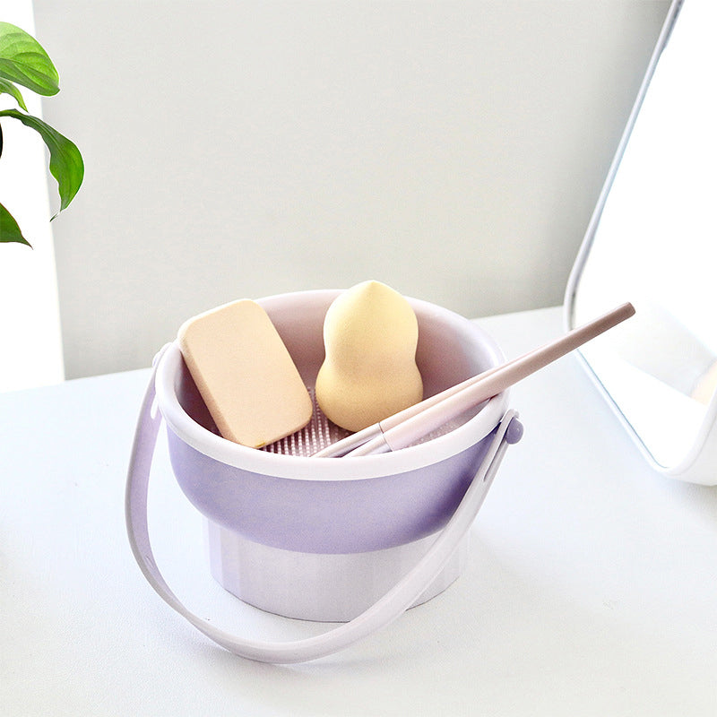 3-in-1 cleaning bowl for make-up brush