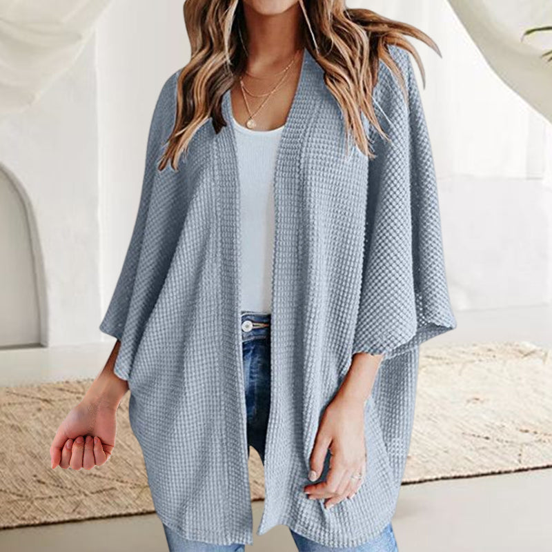 3/4-sleeved knitted cardigan for everyday wear or home use