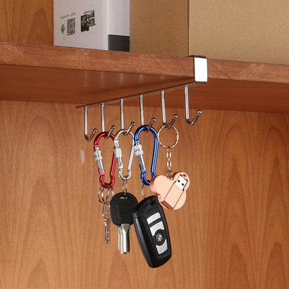 6 hanging hooks for efficient cupboard space