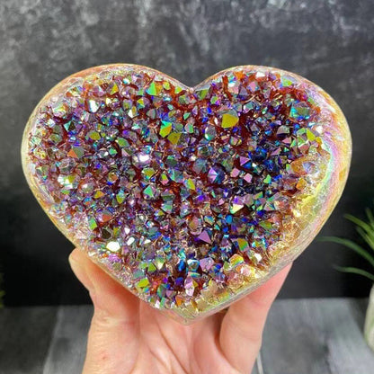 Amethyst aura heart shaped crystal - decor &amp; healing