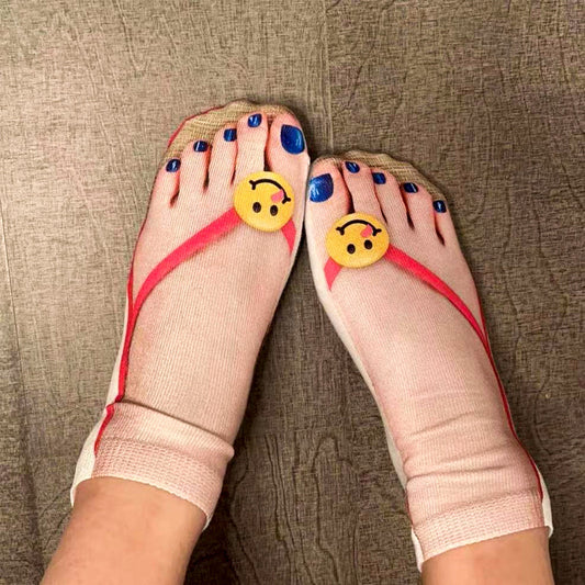 Ankle socks with manicure print - colorful and trendy