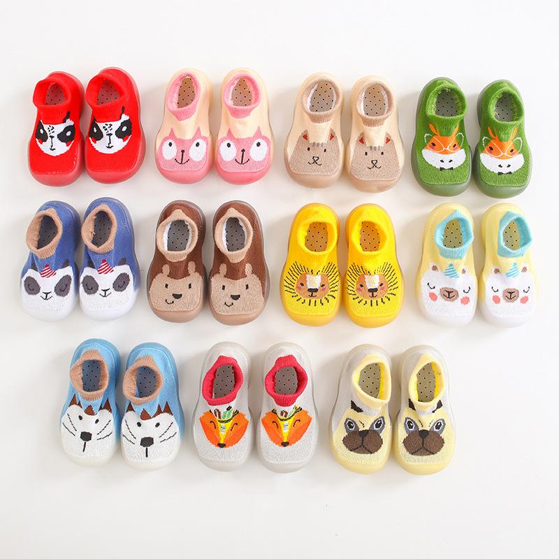 Anti-slip baby slippers with animal pattern