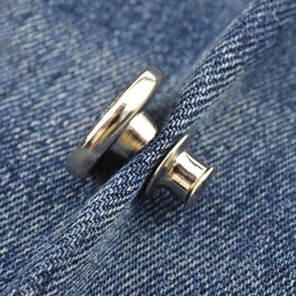 Detachable metal buttons - adjust the garment easily