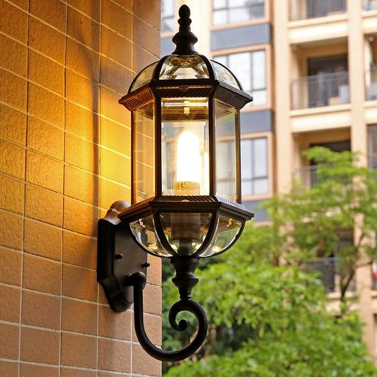 Outdoor wall lamp