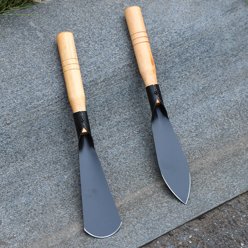 Stainless steel garden tool set with wooden handle