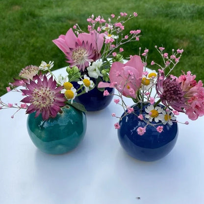 Handmade resin vase - perfect for small flowers