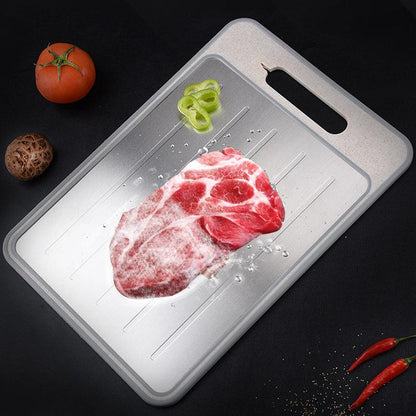 Quick-defrosting cutting board for efficient cooking