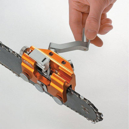 Grinding tool for chainsaw chains - maintenance tool