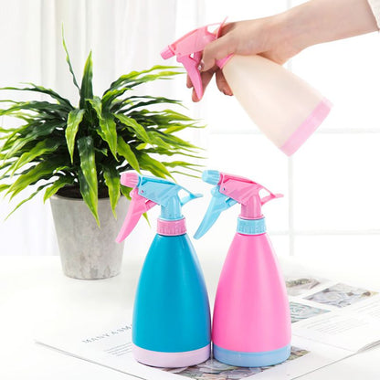 Spray bottle for plants