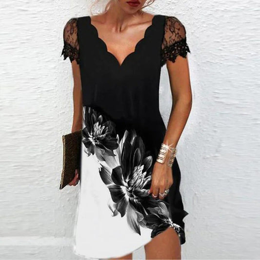 V-neck dress with lace and short sleeves