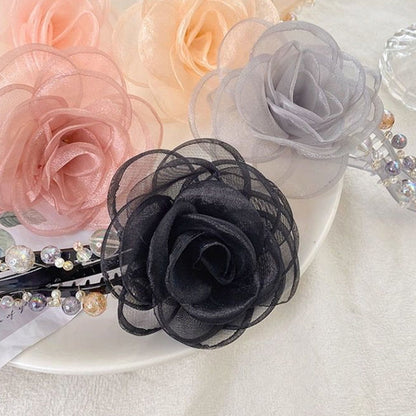 Beautiful flower hair clips for any occasion