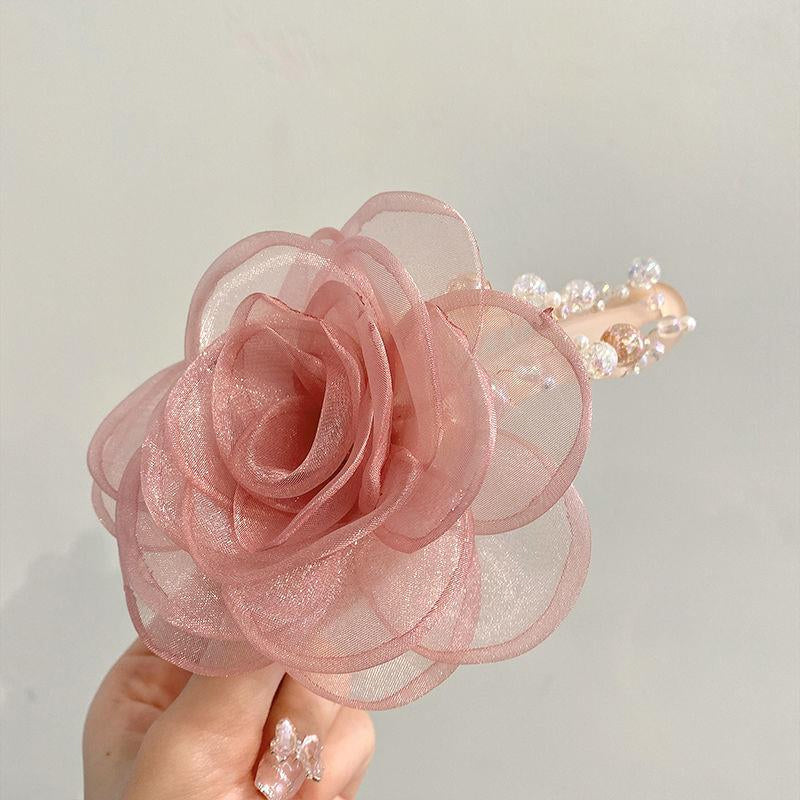 Beautiful flower hair clips for any occasion