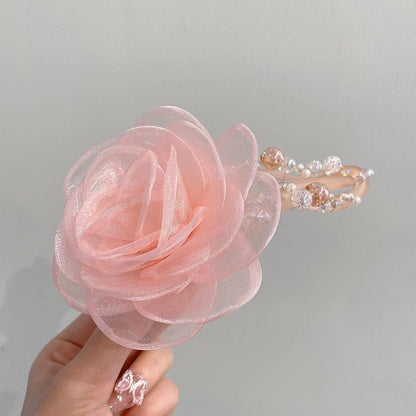 Beautiful flower hair clips for any occasion