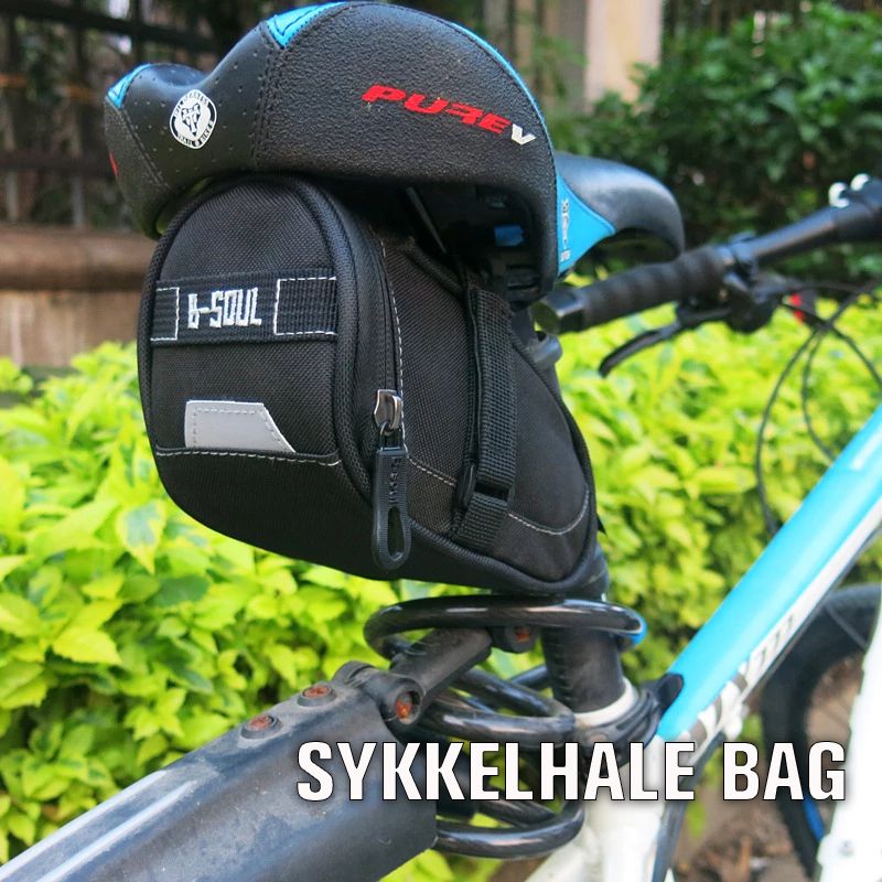 Water-resistant bike bag for the rear