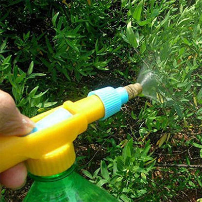 Water spray head for garden bottles - compact and adjustable