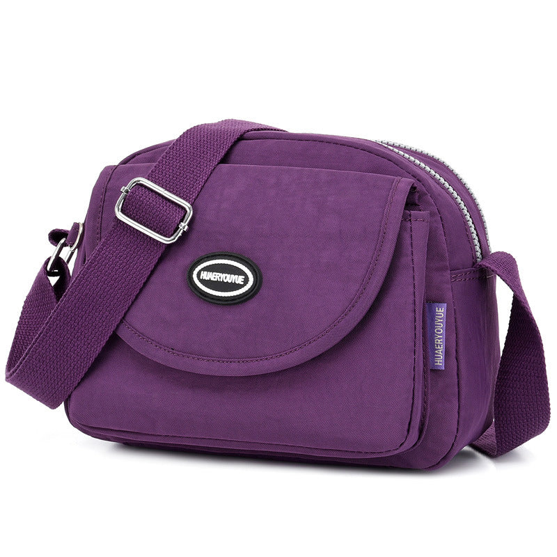 Waterproof women's shoulder bag in nylon