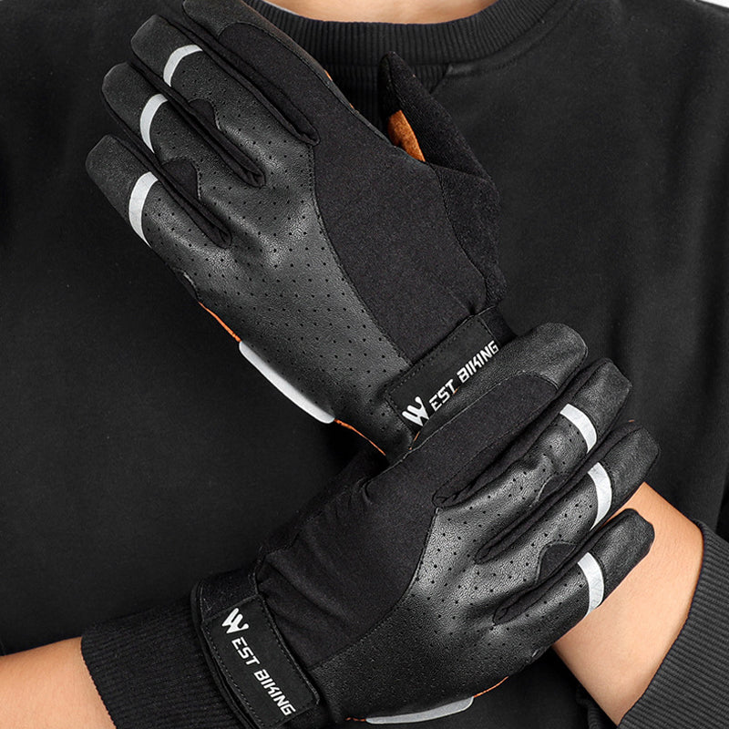 Warm winter gloves with touch function