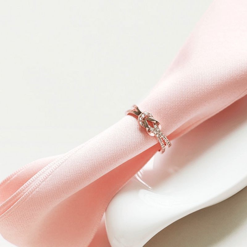 Friendship knot ring - adjustable and timeless accessory