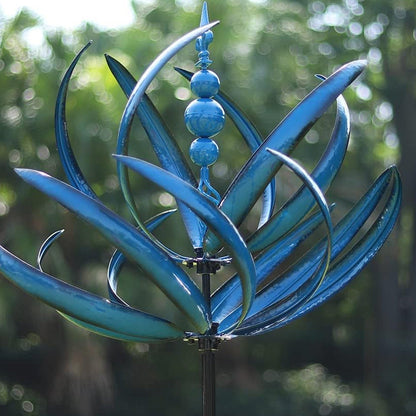 Wind spinners in metal - garden and decoration