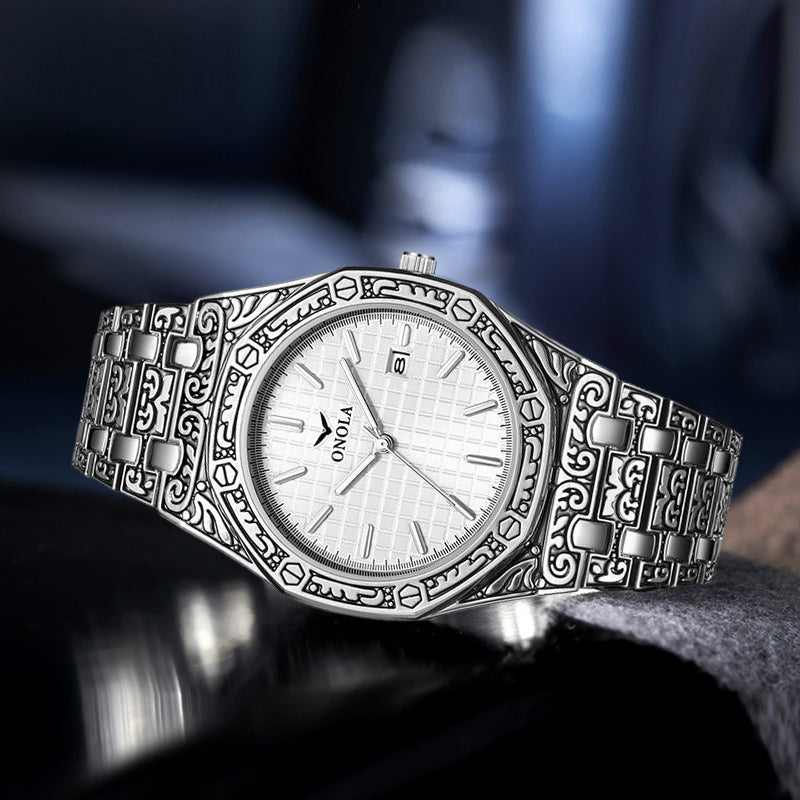 Vintage-inspired men's watch with a timeless design